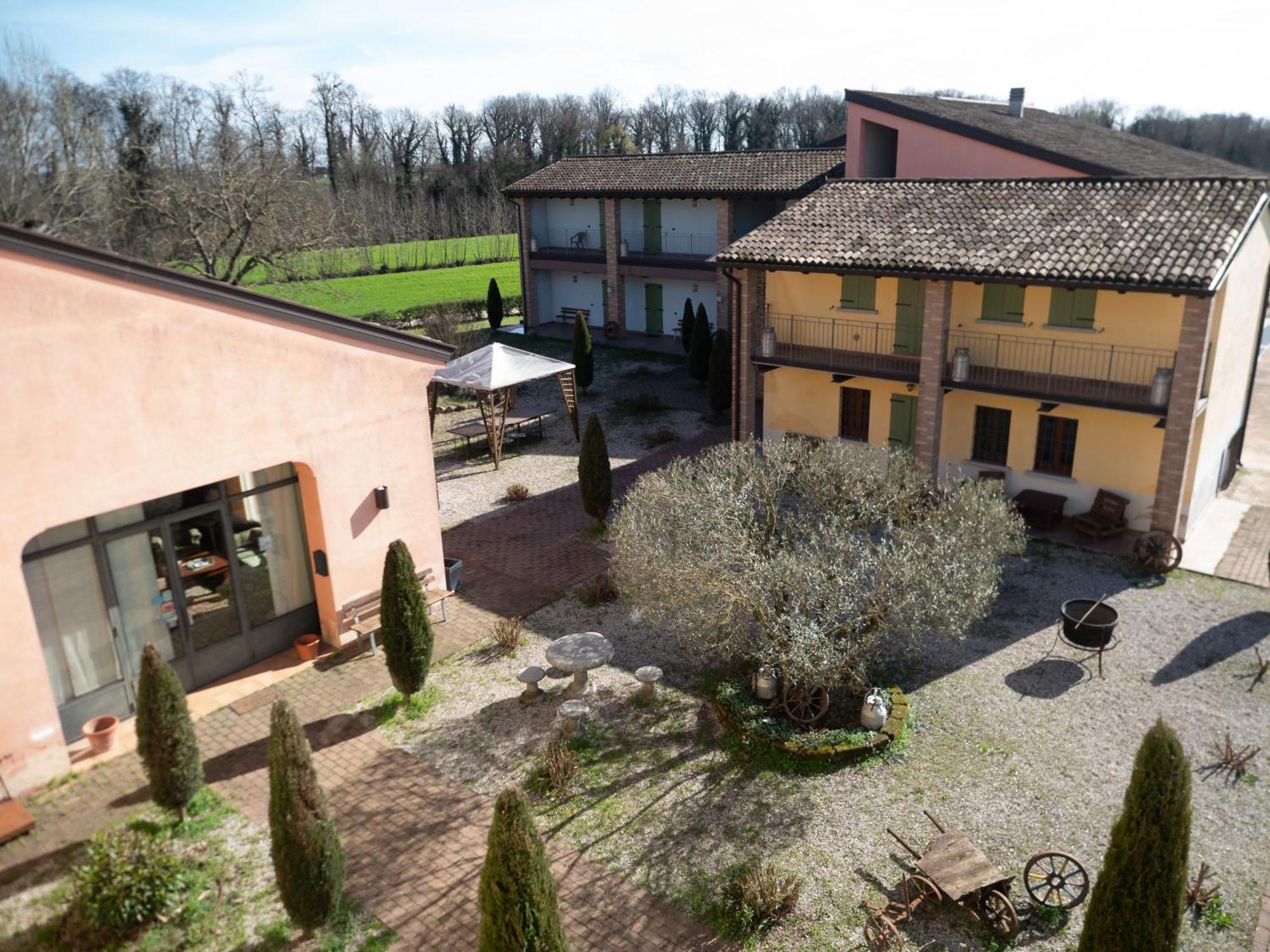Agriturismo Borgo Del Mincio Volta Mantovana Exterior foto